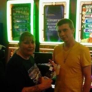 Meet your Posher, Vicky